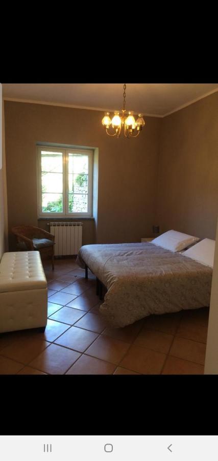 Il Girasole Bed and Breakfast Semorile Exteriör bild