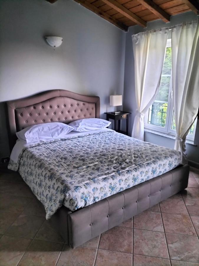 Il Girasole Bed and Breakfast Semorile Exteriör bild