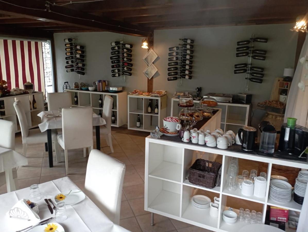 Il Girasole Bed and Breakfast Semorile Exteriör bild